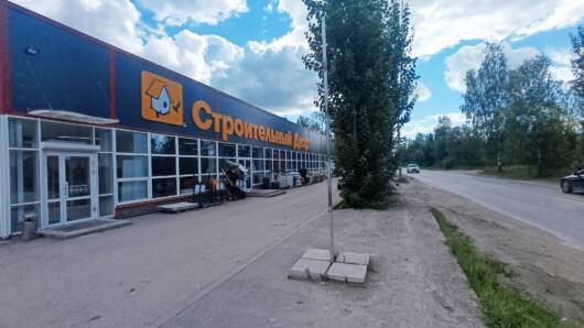 Продам торговое помещение 1397 м²