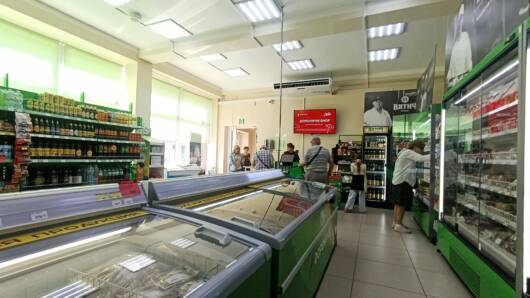 Продам торговое помещение 751 м²