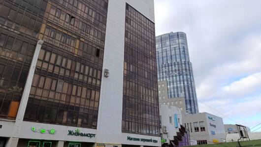 Сдам свободного назначения 230 м²