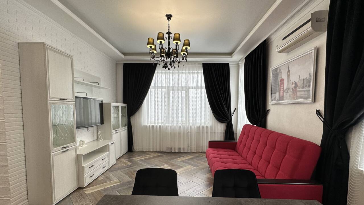 Сдам 3к квартиру 85 м²