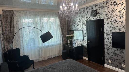 Сдам 3к квартиру 85 м²